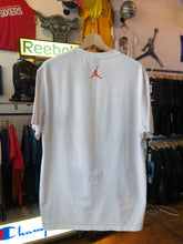 Load image into Gallery viewer, Vintage 2000s Jordan Brand Carmelo Anthony Tee Size Medium
