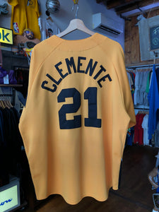 Vintage MLB Cooperstown Collection Pittsburgh Pirates Roberto Clemente Jersey Size XXL