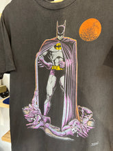 Load image into Gallery viewer, Vintage 1988 Batman Changes Tee M / L
