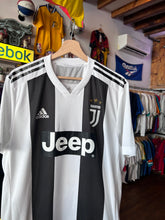 Load image into Gallery viewer, 2018 Juventus Adidas Authetic Jersey XL
