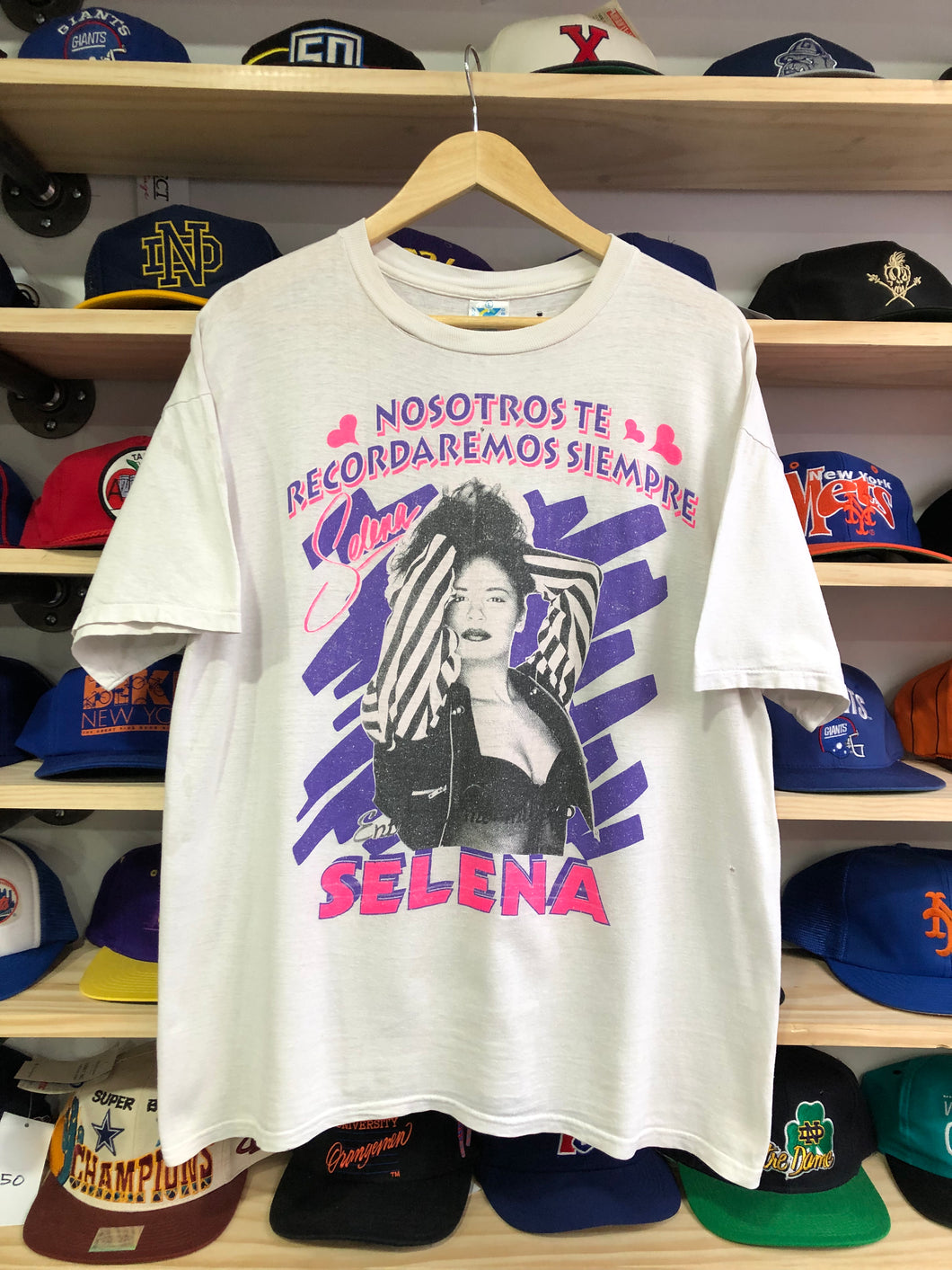 Vintage Selena RIP Memorial Tee Size Large