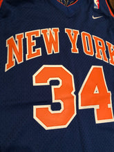 Load image into Gallery viewer, New York Knicks Antonio McDyess Nike Swingman Jersey XXL 2XL
