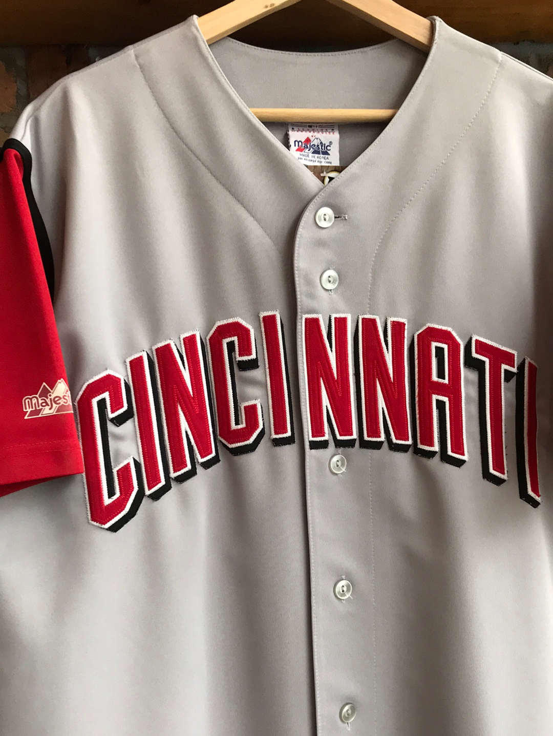 Vintage Majestic Cincinnati Reds black Jersey MLB sewn W/ Patch Black sz L  NWT