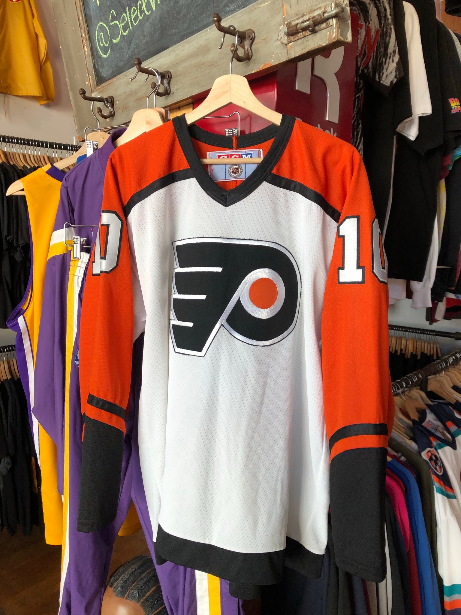 Philadelphia Flyers NHL Jersey - Medium – The Vintage Store