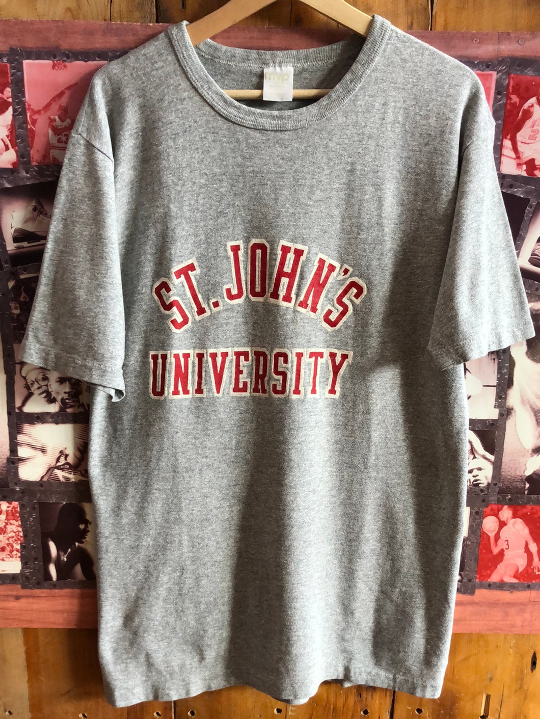 Vintage 1980s Single Stitched St. John’s University Spellout Tee Size Large