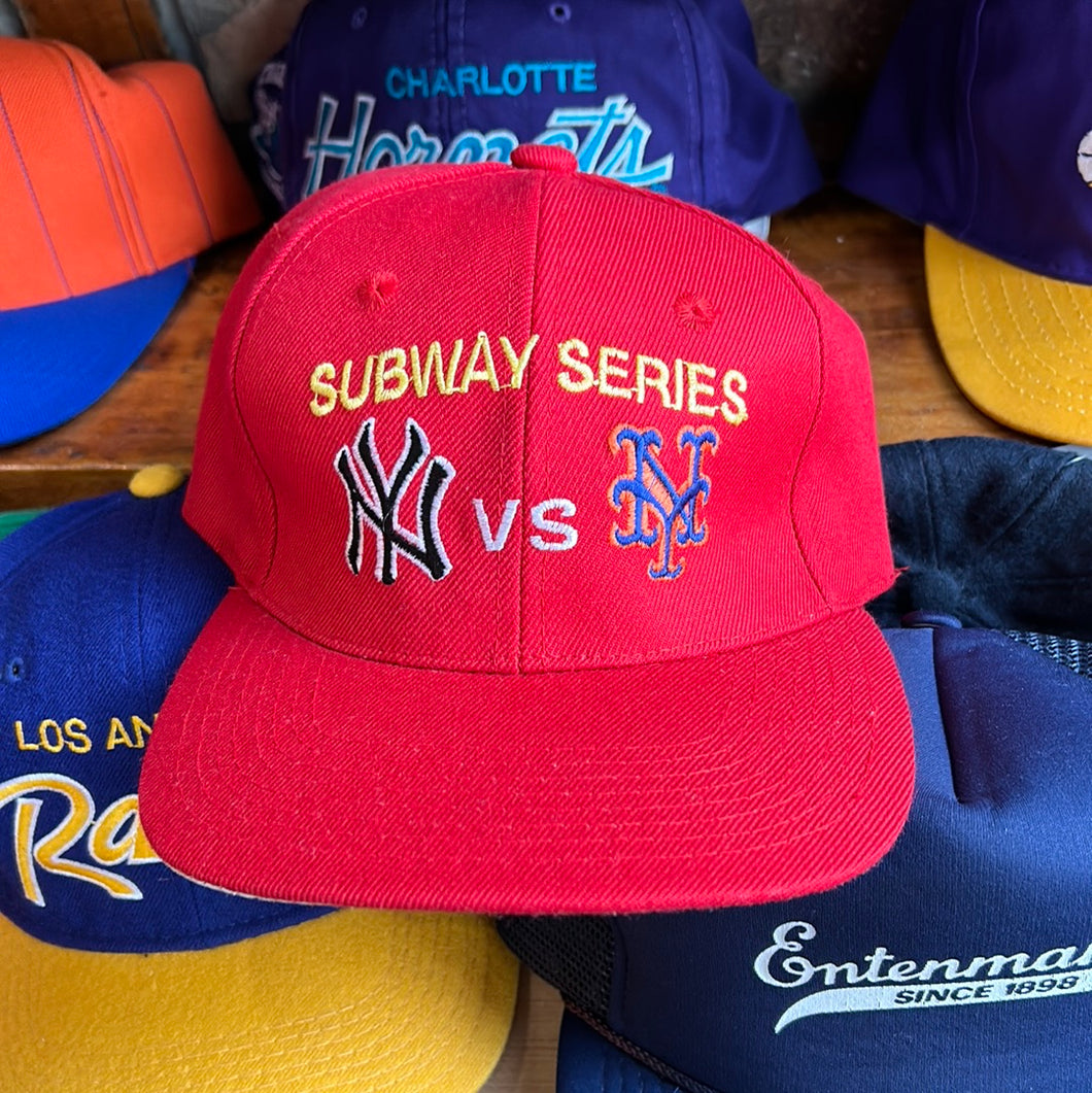 Vintage 2000 Mets Yankees Subway Series Velcro Back Hat