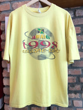 Load image into Gallery viewer, Vintage 1998 Single Stitched Jamaica World Cup Reggae Boyz Tee Size Large
