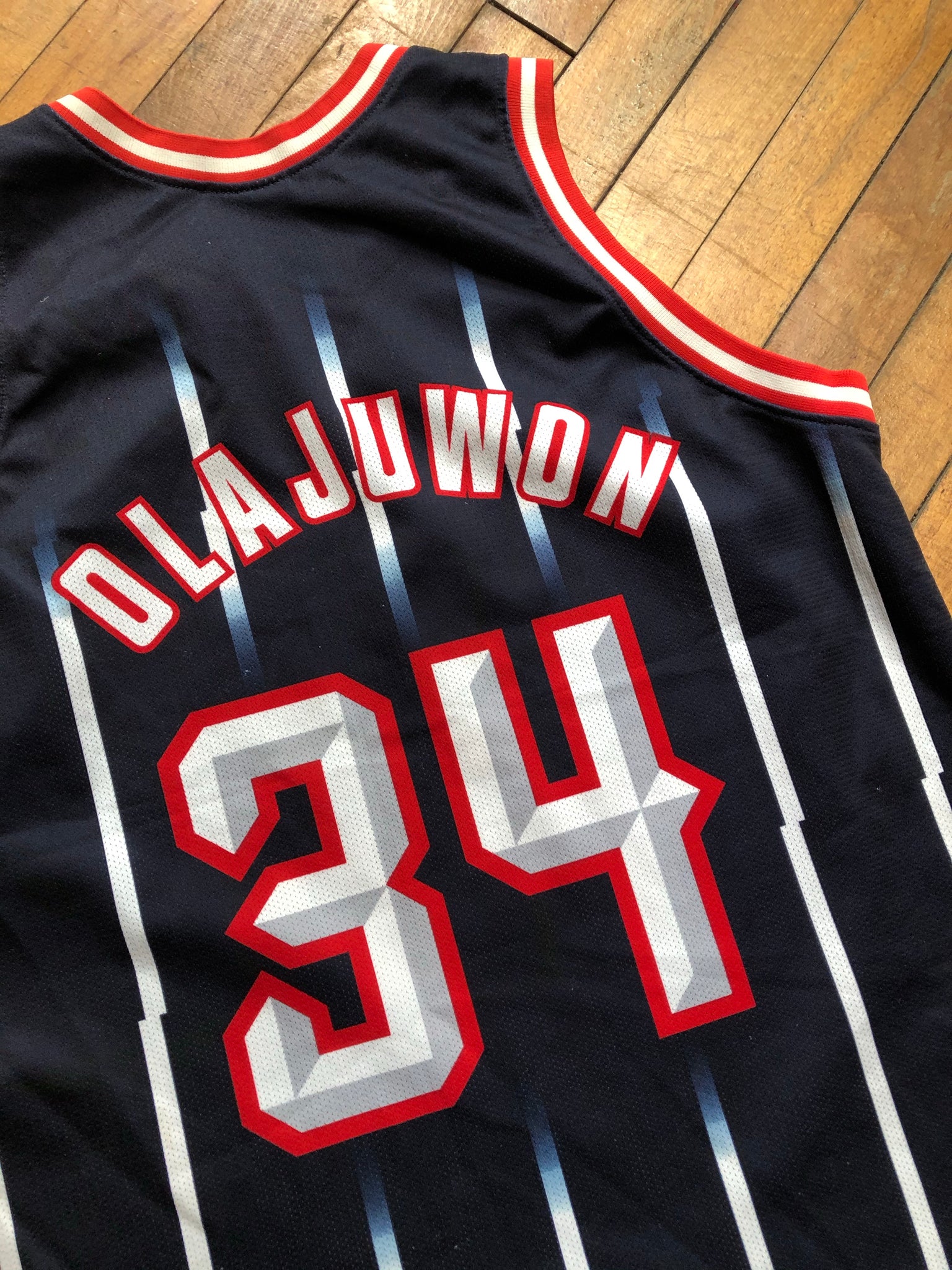 Vintage Hakeem Olajuwon Houston Rockets Champion - Depop