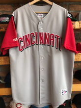 Load image into Gallery viewer, Vintage Majestic Cincinnati Reds Blank Jersey Size 2XL
