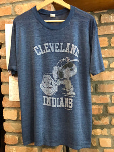 Vintage 1988 Single Stitched Snoopy / Cleveland Indians Tee Size Large