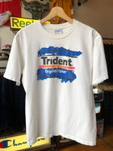 Load image into Gallery viewer, Vintage Single Stitched 90s MTV Beach House Trident Gum Promo Tee Size Large
