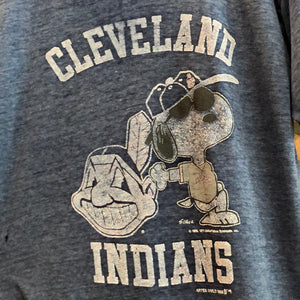 Vintage 1988 Single Stitched Snoopy / Cleveland Indians Tee Size Large