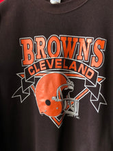 Load image into Gallery viewer, Vintage Logo 7 Cleveland Browns Crewneck Sweater Size Medium
